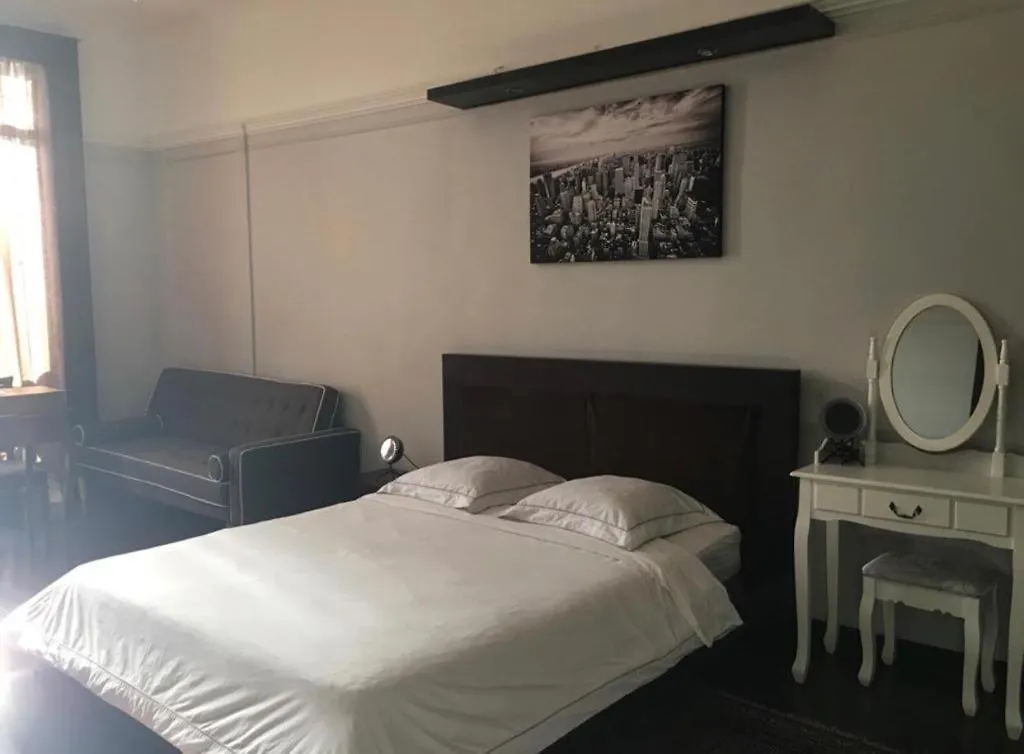 Élysées vip Paris 0*,