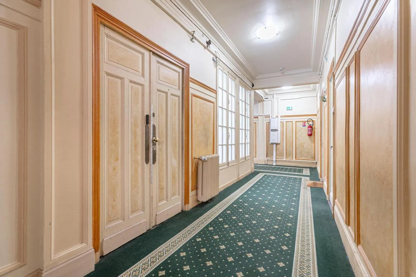 Appartement Élysées vip Paris